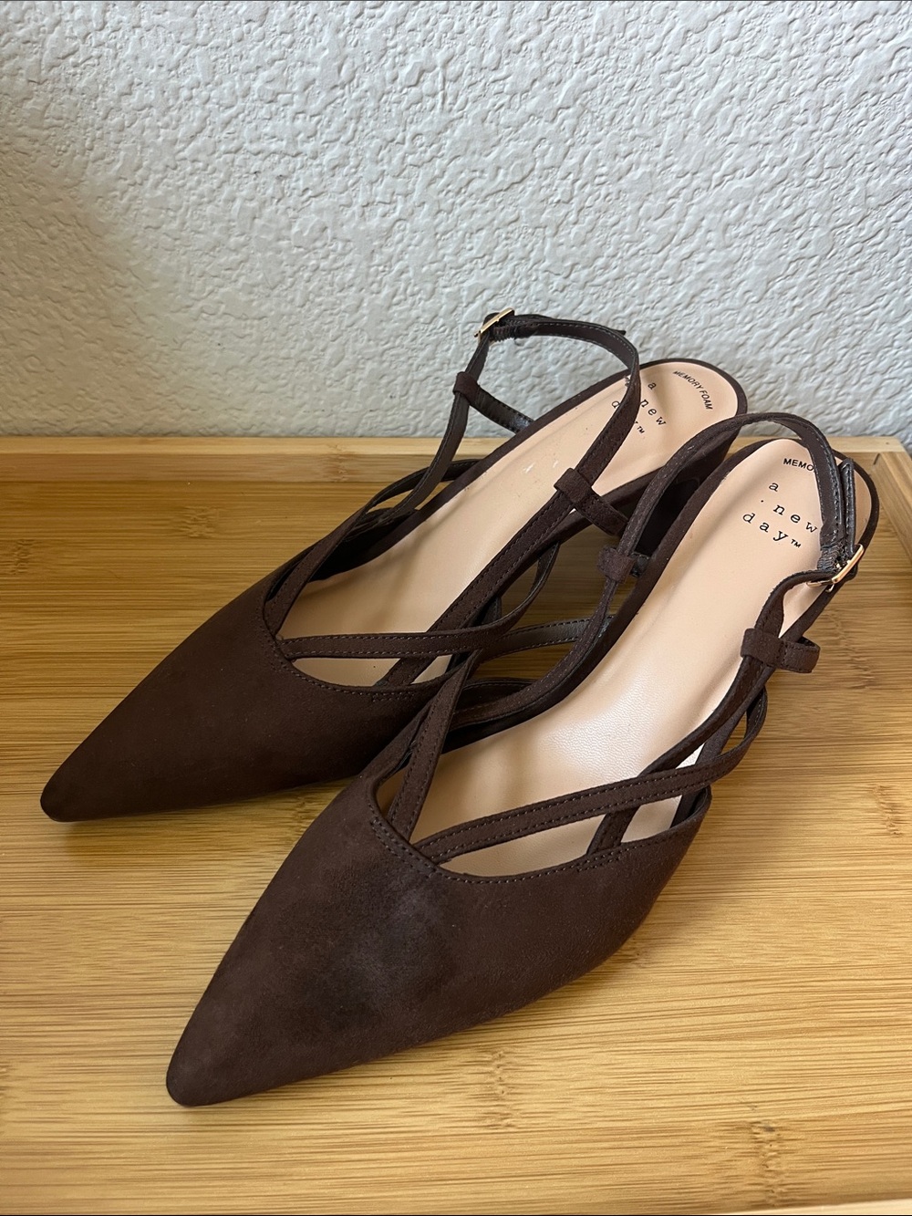 a new day Brown Pointed Toe Crisscross Slingback pumps